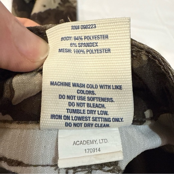 Kids Camouflage Cargo Pants - Picture 12 of 12